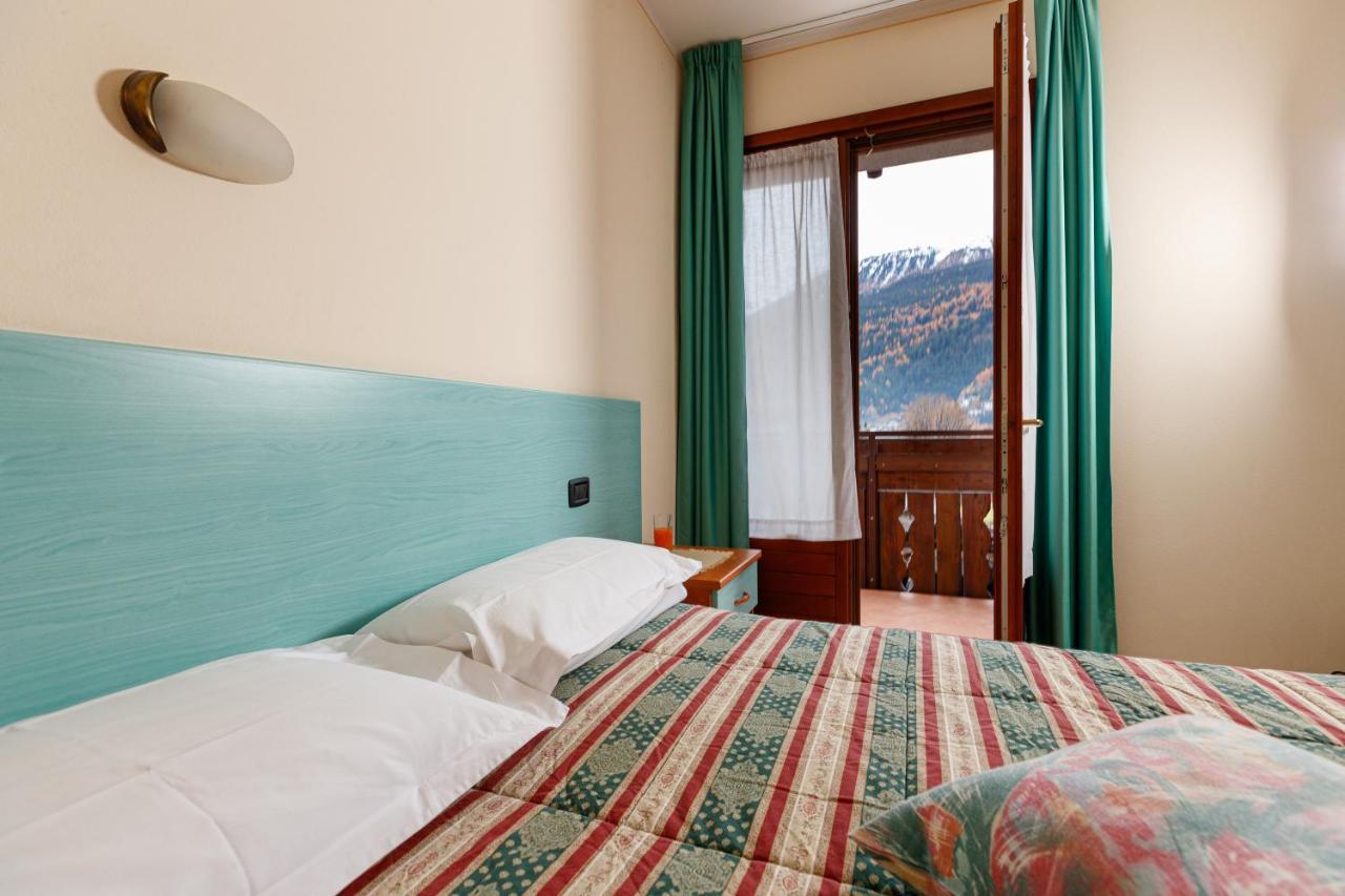 Hotel Villa Rina Bormio Exterior photo
