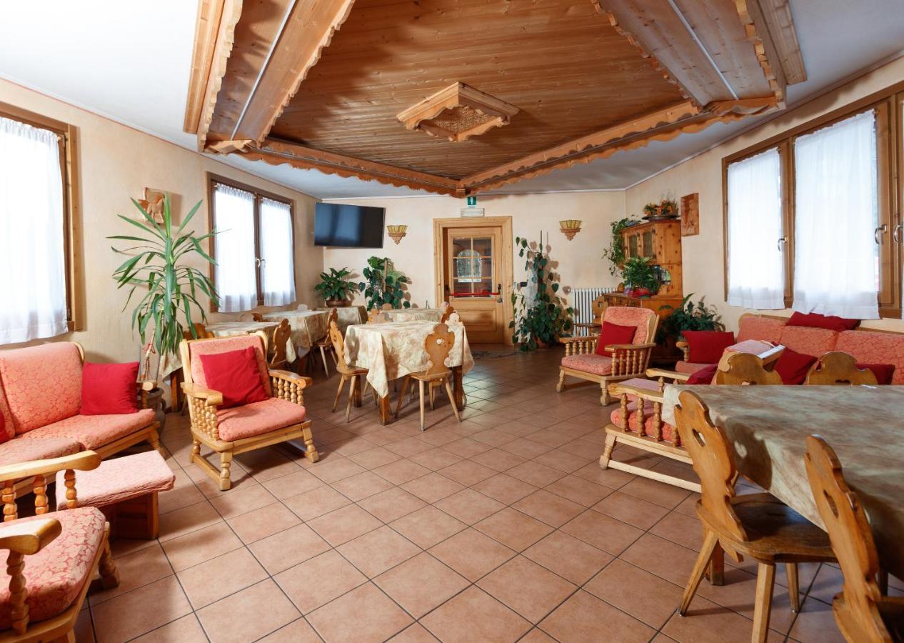 Hotel Villa Rina Bormio Exterior photo