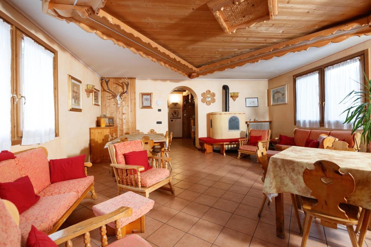 Hotel Villa Rina Bormio Exterior photo
